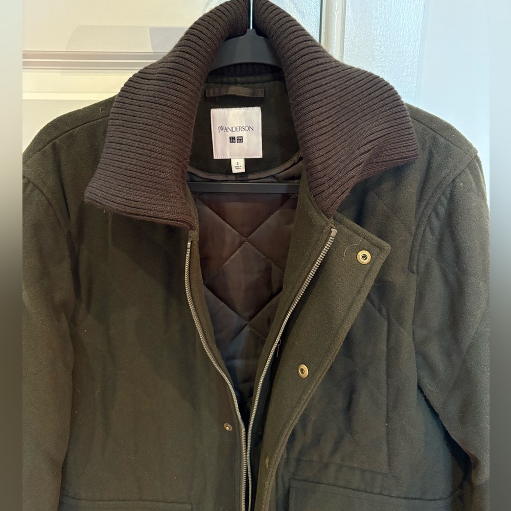 J.W. Anderson x Uniqlo Men's Green Quilted Jacket Sz S - Picture 6 of 7